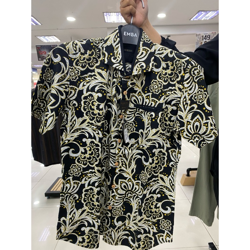 Kemeja batik pendek Emba Classic