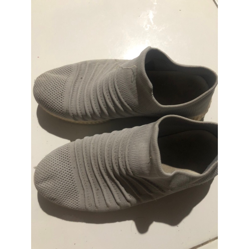 sepatu donatello preloved