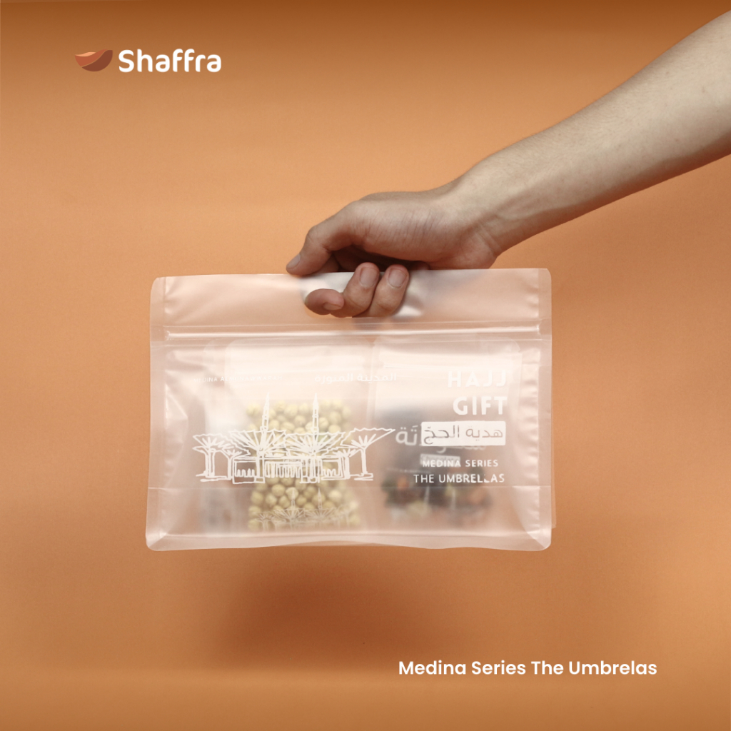 

SHAFFRA - SOUVENIR HAJJ SERIES Paket oleh oleh haji ekslusif matte hampers