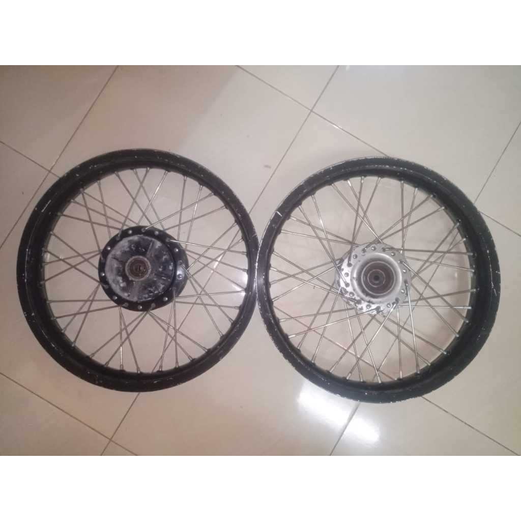 Velg Ruji Yamaha RX S RX Spesial Ring 17 Tromol Ori Bekas