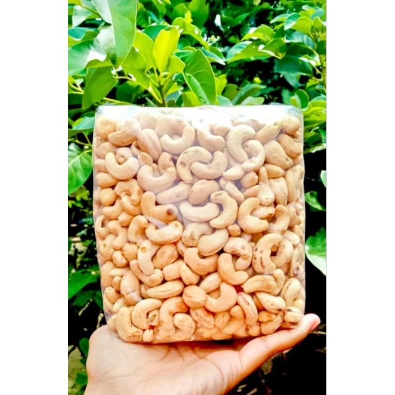 

1 kg kacang mede mentah super / mede mentah / mente mentah super