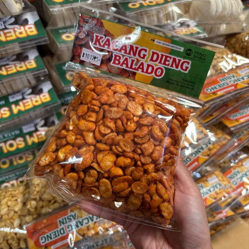 

Kacang Dieng Kacang Koro Asin Dieng Maya Snack 250GR