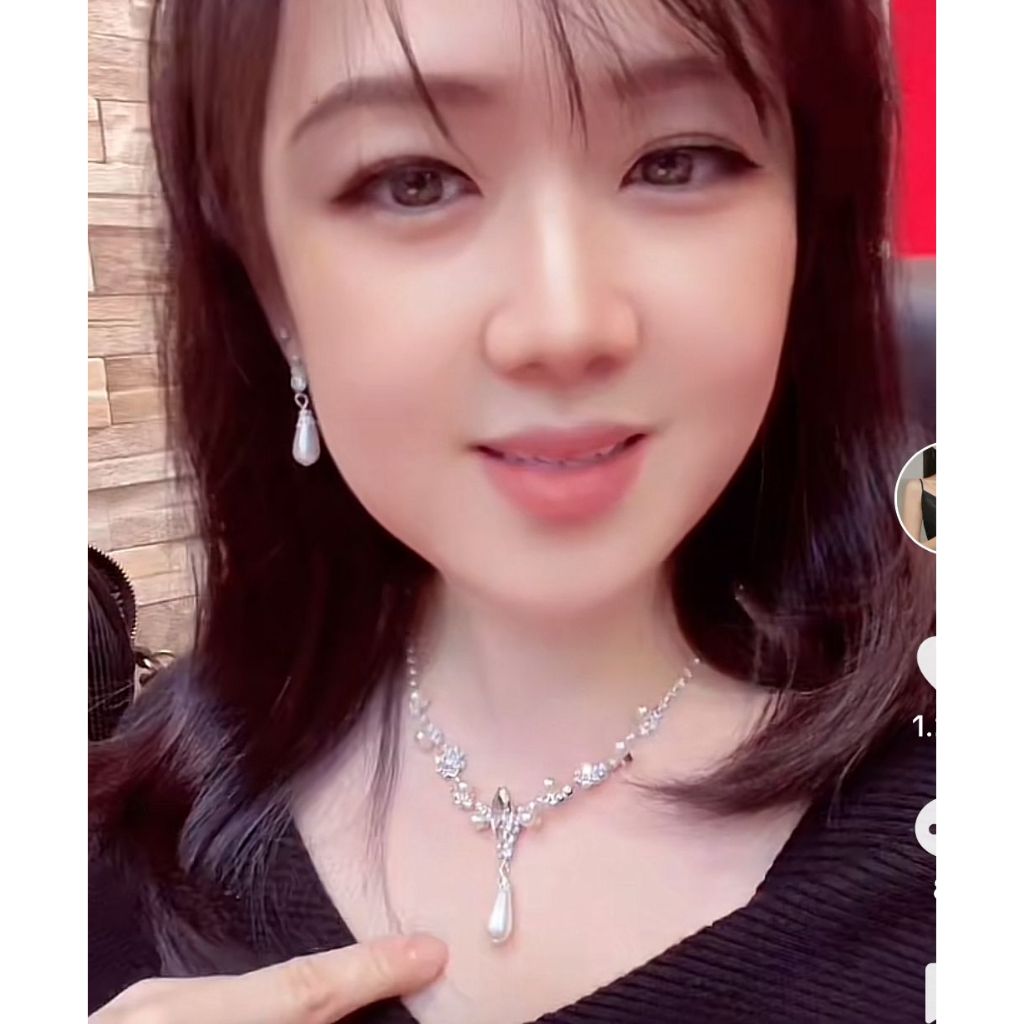 JK8 Kalung Pesta 1 Set Anting Anting - Kalung Diamond Imitasi - Perhiasan Set marina