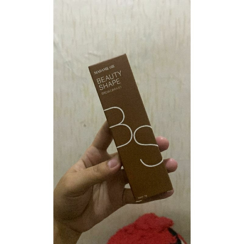 Madame gie browcara 01