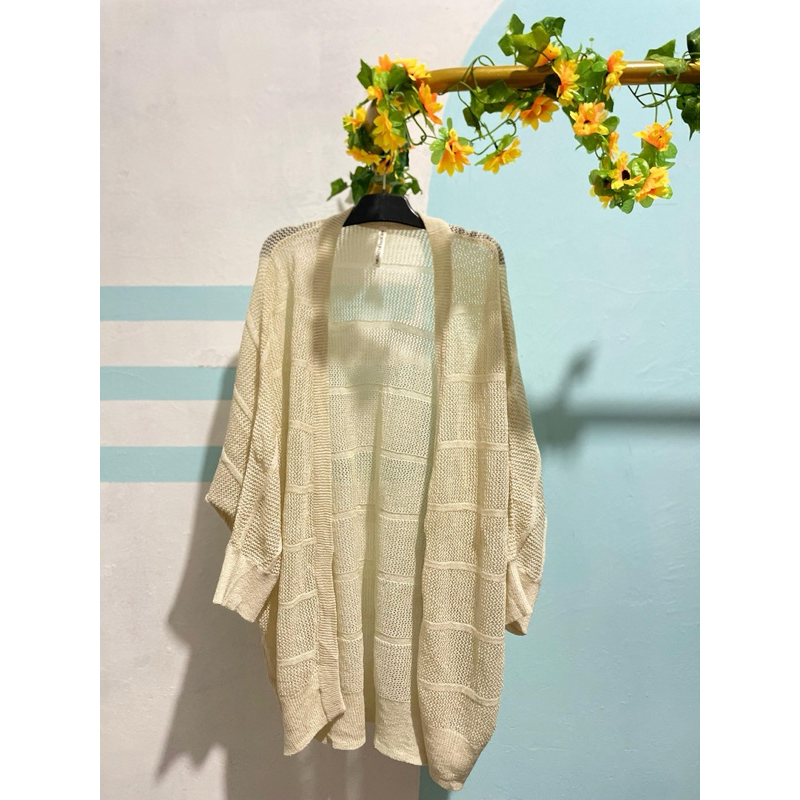 Baju rajut model jaring jaring