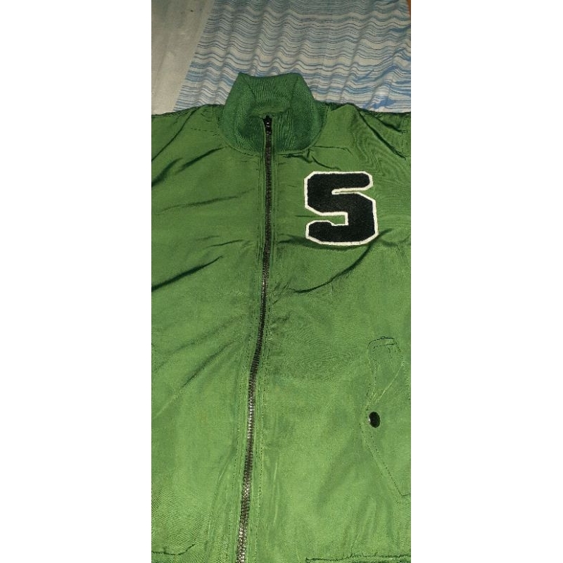 Jaket Bomber Forever 21