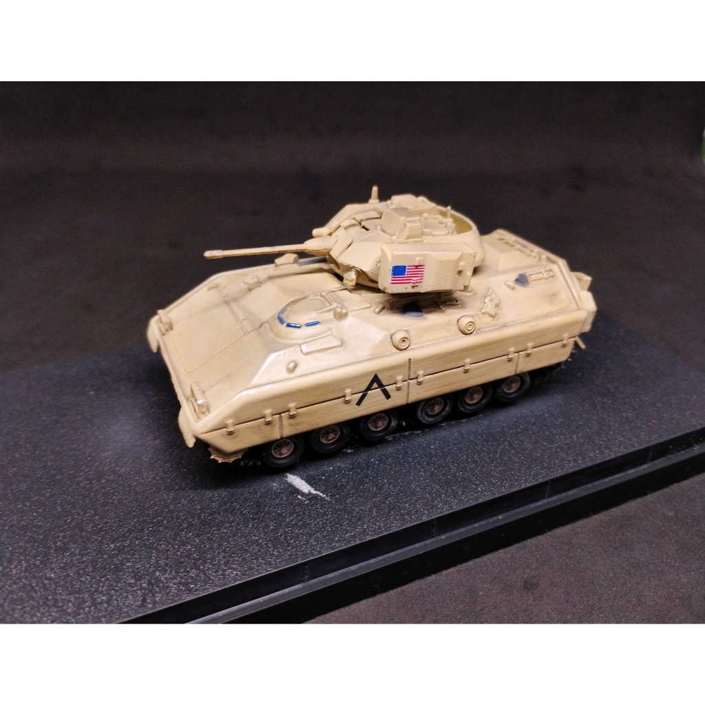 Diecast Kendaraan Tempur Tank IFV M2 Bradley Angkatan Darat AS Skala 72