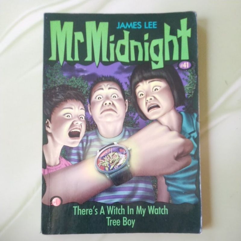Novel Bahasa Inggris There's A Witch In My Watch Tree Boy