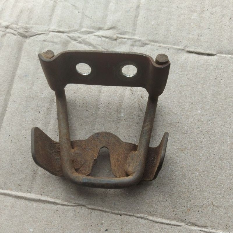 bracket pengait kunci jok F1Zr Vega old bekas original