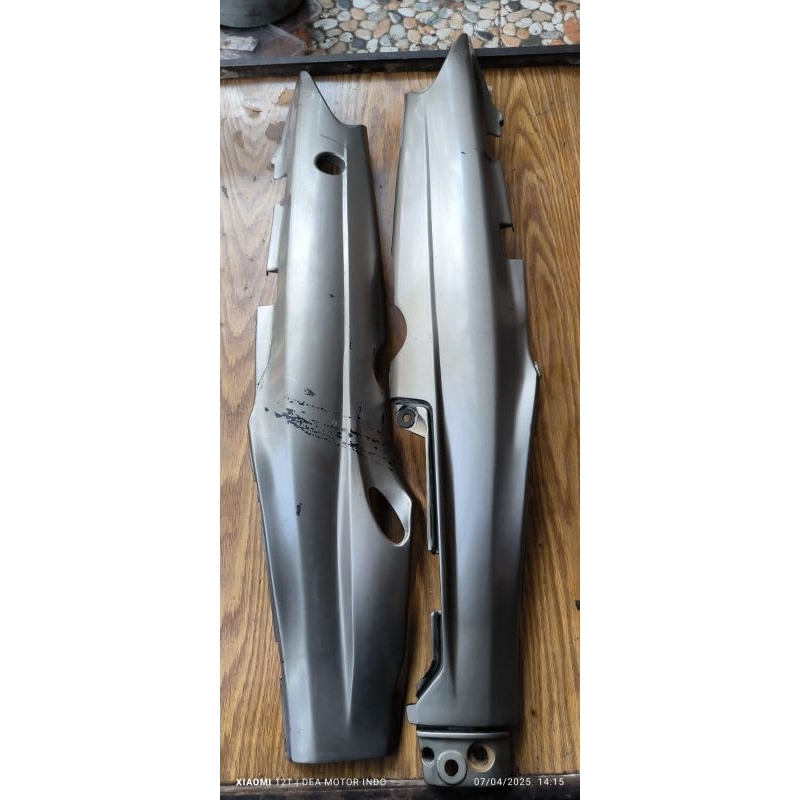 Body samping Yamaha fizr original