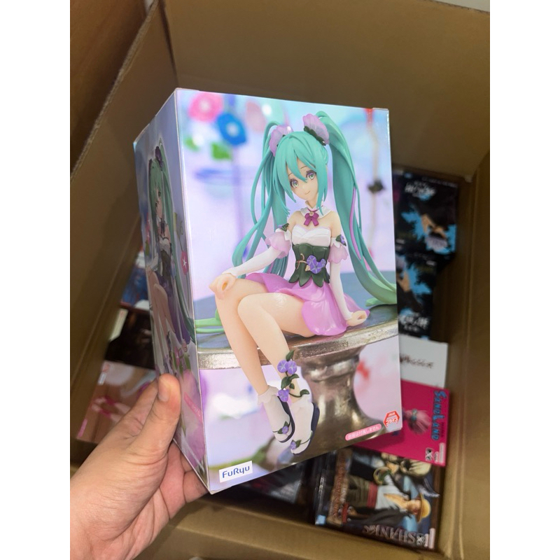 Figure Hatsune Miku Noodle Stopper
