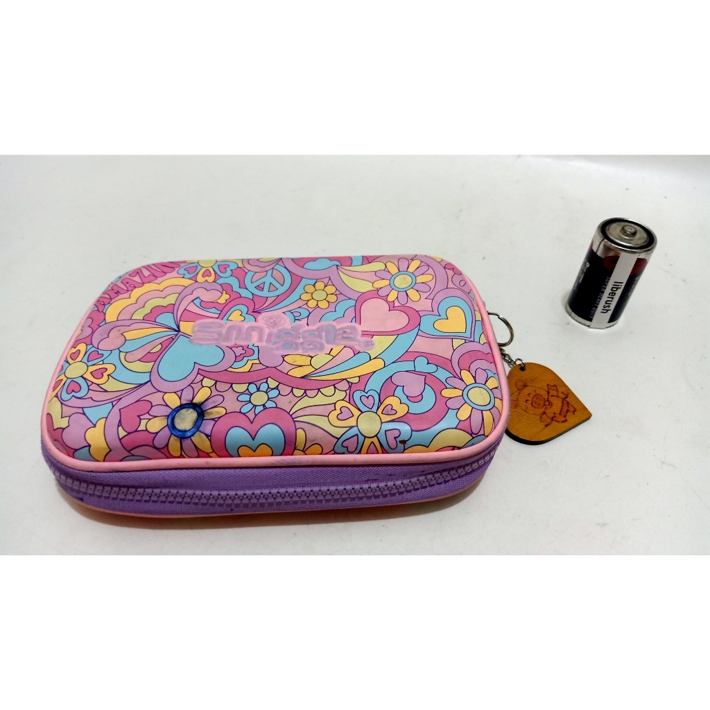 

kotor lecet smiggle hardtop hardcase flower pencil case kotak pensil