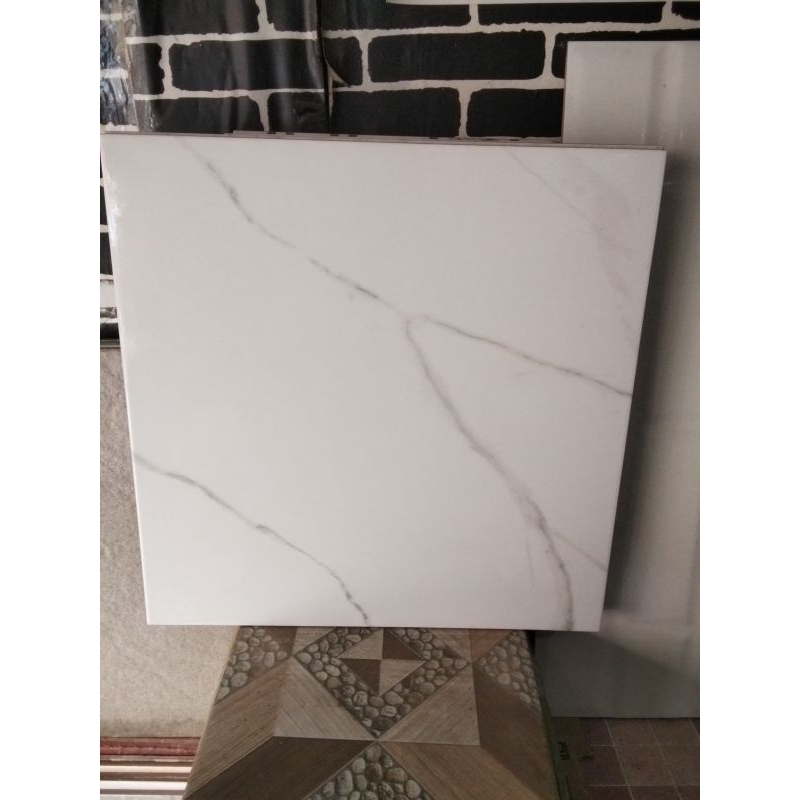 Asia Tile Victoria Grey 40x40 Kilap | Keramik Lantai