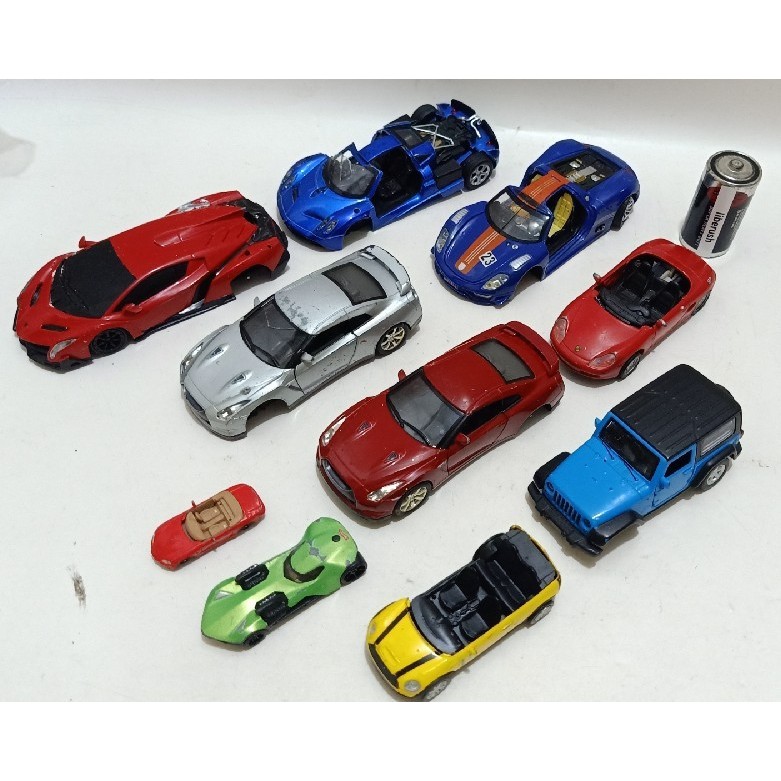 Set Junk diecast nissan gtr r35 , jeep wrangler , Msz i uni fortune lamborghini veneno porsche boxst