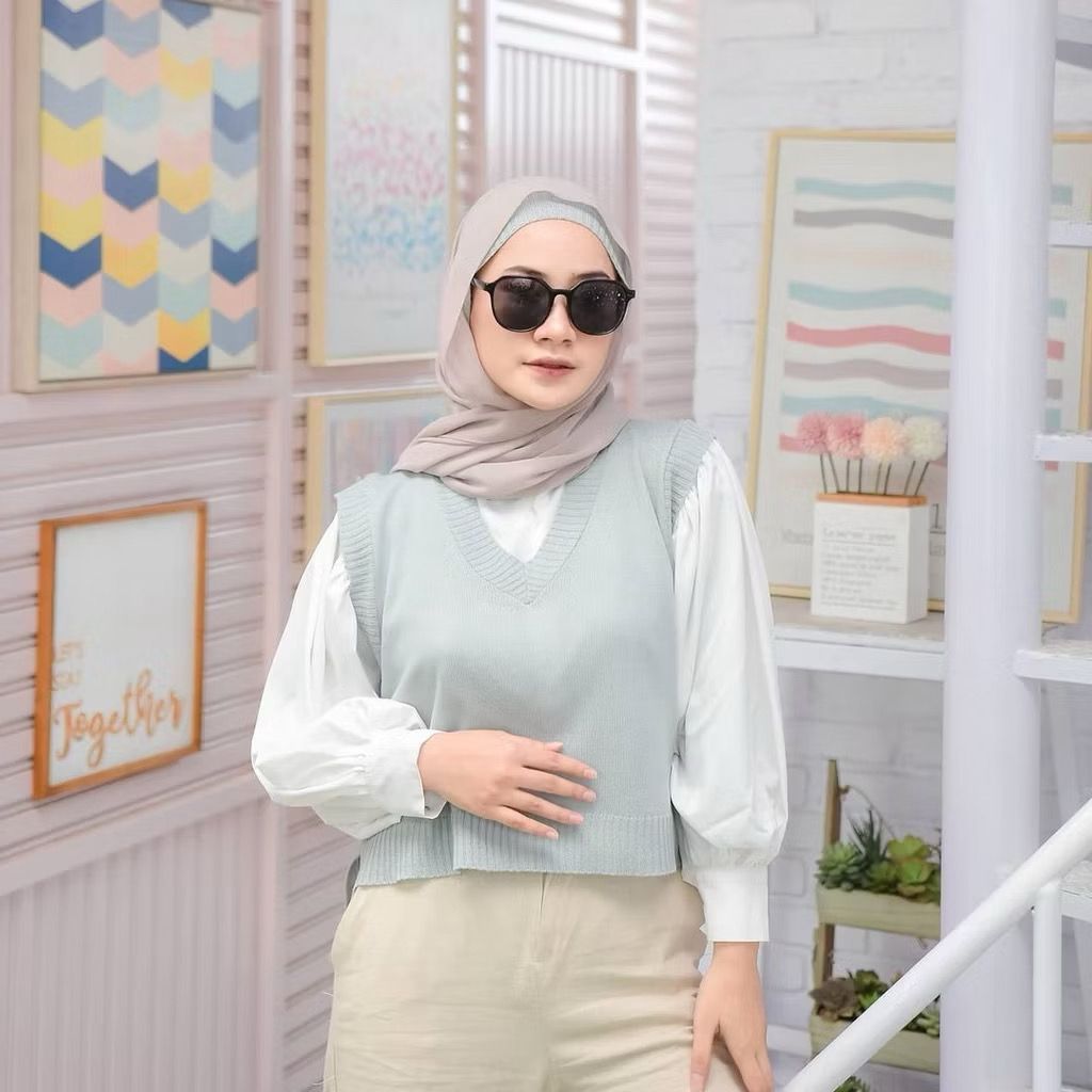 Rompi Rajut Korean Style Mairin Vest / Rompi Rajut Tebal / Knit Vest Tanpa Lengan / Vest Korean Styl