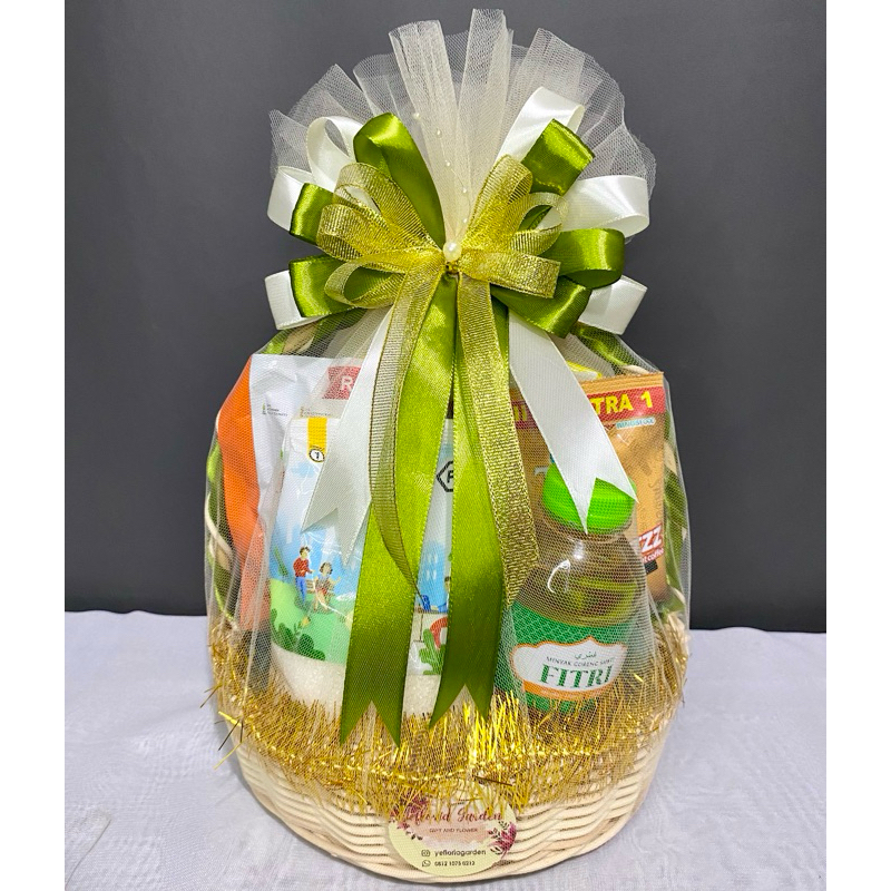 

HAMPERS LEBARAN DAN ACARA PENTING LAINNYA / KEMAS KAIN TILE / PARSEL LEBARAN IDUL FITRI / PARCEL LEBARAN / PARSEL HARI RAYA
