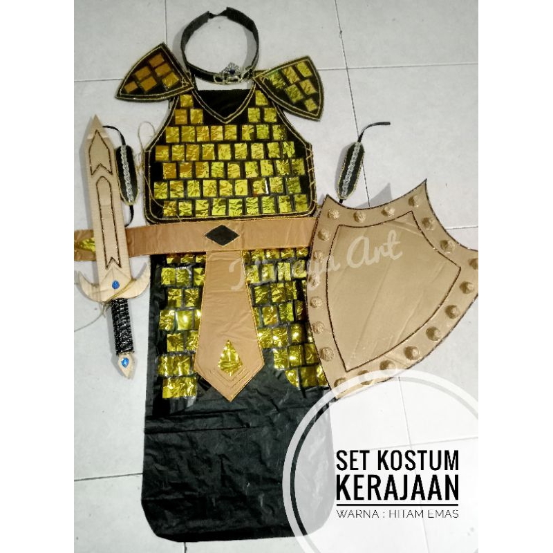 Set Kostum Daur Ulang Baju Perang Kerajaan