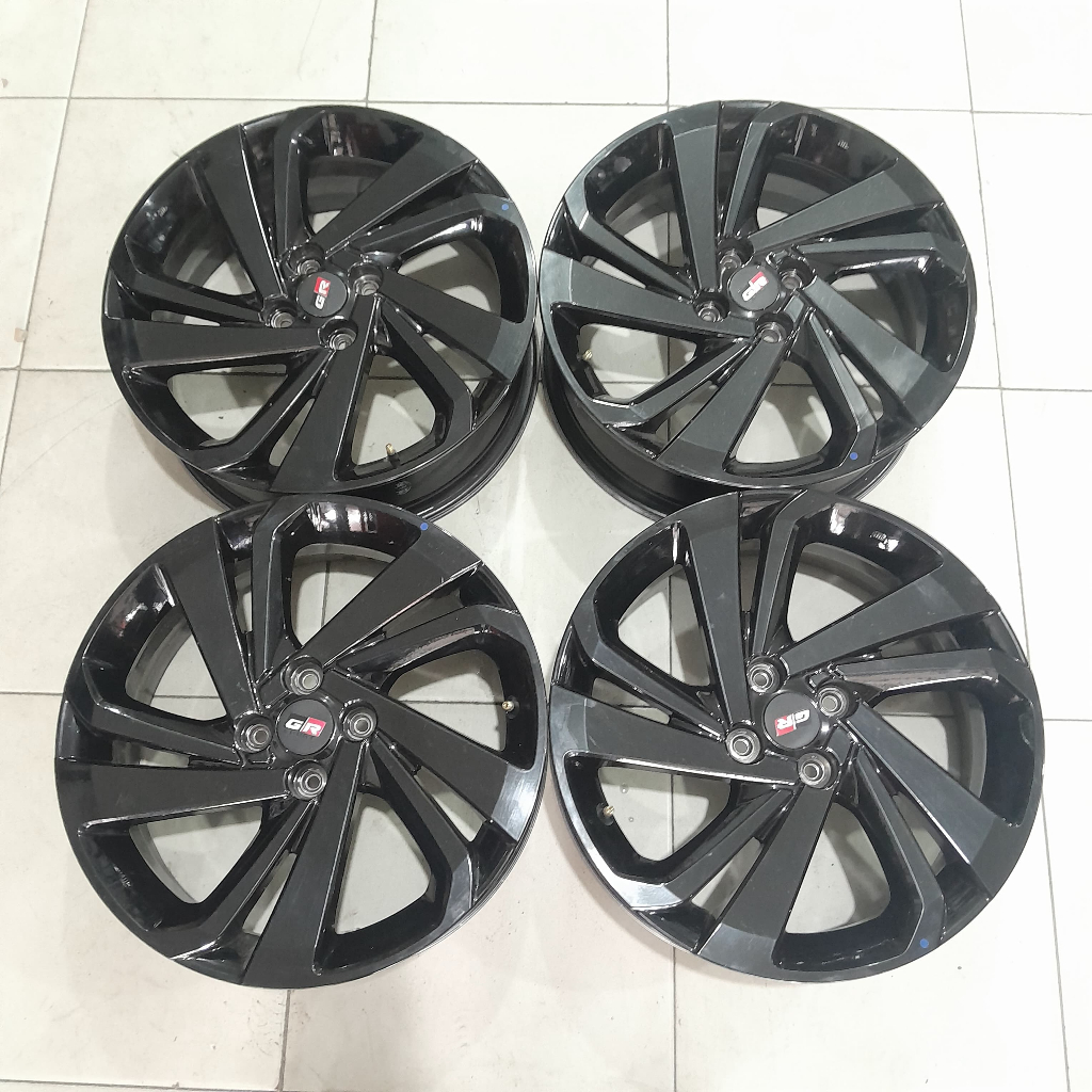 velg mobil second copotan raize GR ring 17 pcd 4x100 untuk Brio Jazz Yaris jazz rocky  raize