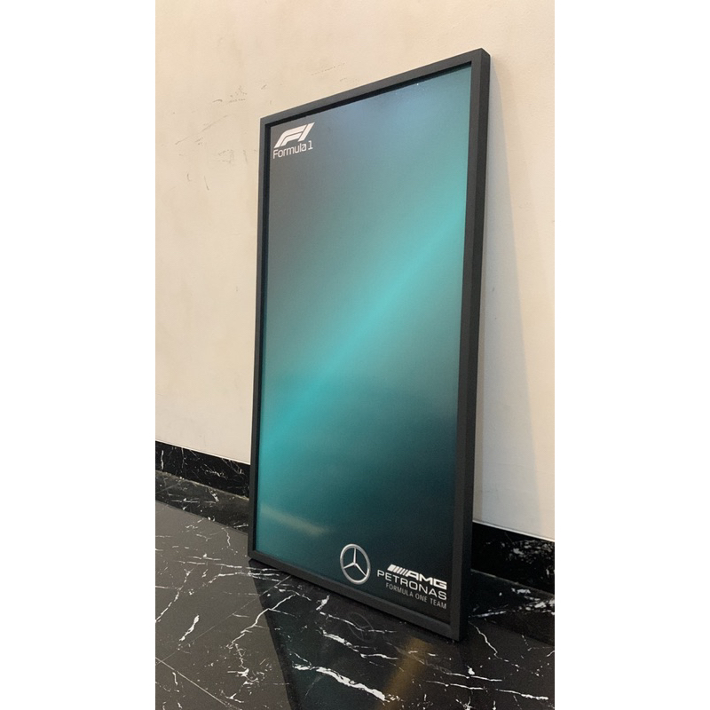 Poster Frame Kayu Hitam Custom Gambar dan Ukuran
