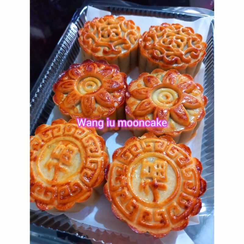 

kue bulan wang iu mini mooncake per cup isi 6 pcs