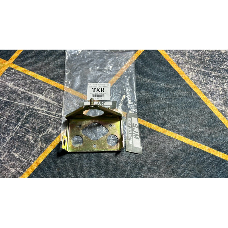 Breket bracket brecket lampu stop dudukan lampu belakang tail lamp Suzuki RGR TXR 150 Import malaysi
