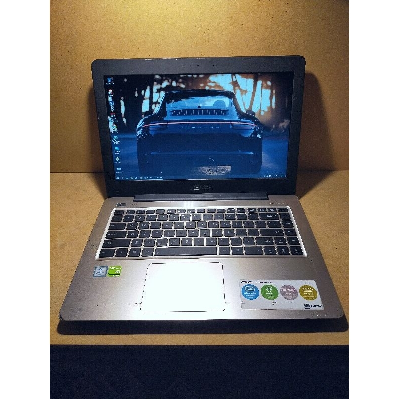 Asus x456ur core i5 (gen6) 6198DU 2.4ghz + 4gb + ssd 256gb + nvidia 930mx +14 inch + 1jam 30menit