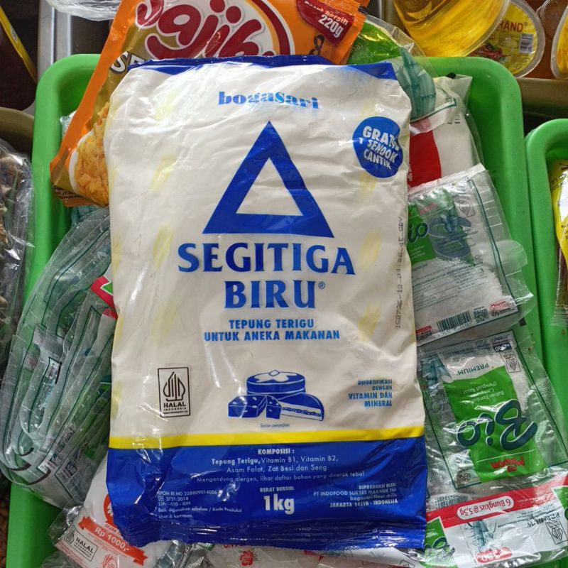

Tepung Terigu Segitiga Biru 1kg