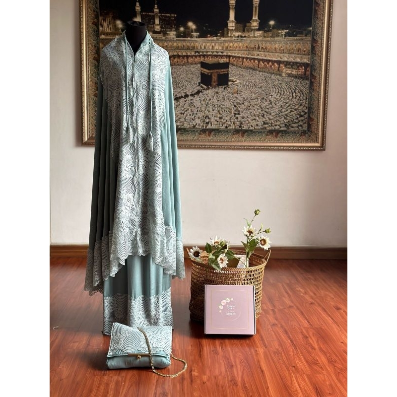 Mukena Zara Premium (tas rantai) Hijau Wardah bunga besar