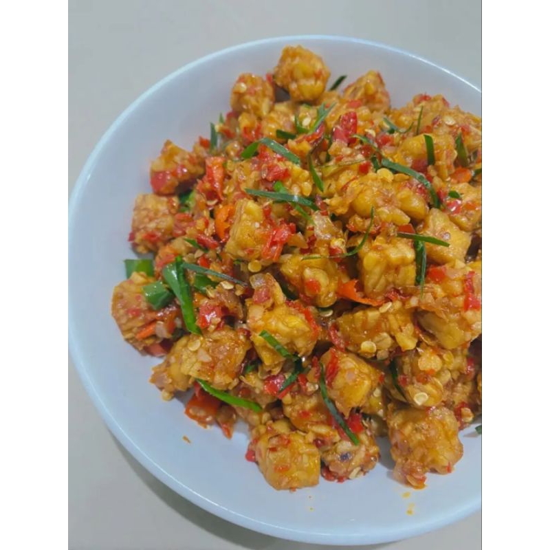 

oreg tempe daun jeruk oseng tempe