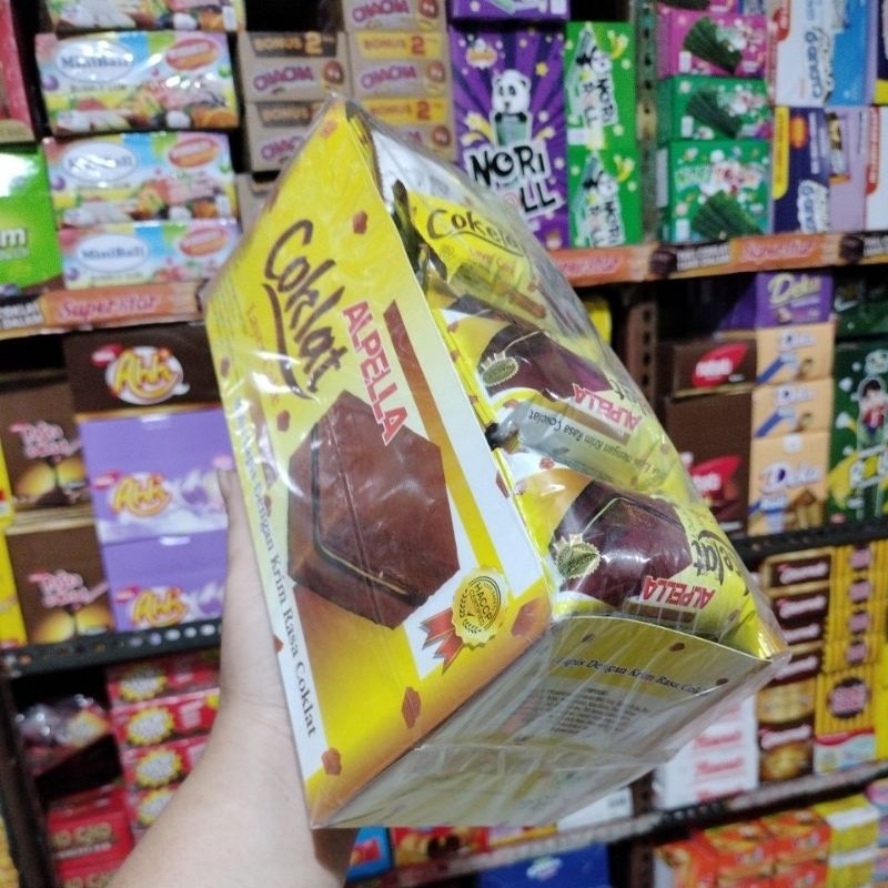 

ALPELLA COKLAT LAYER CAKE ISI 24pcs