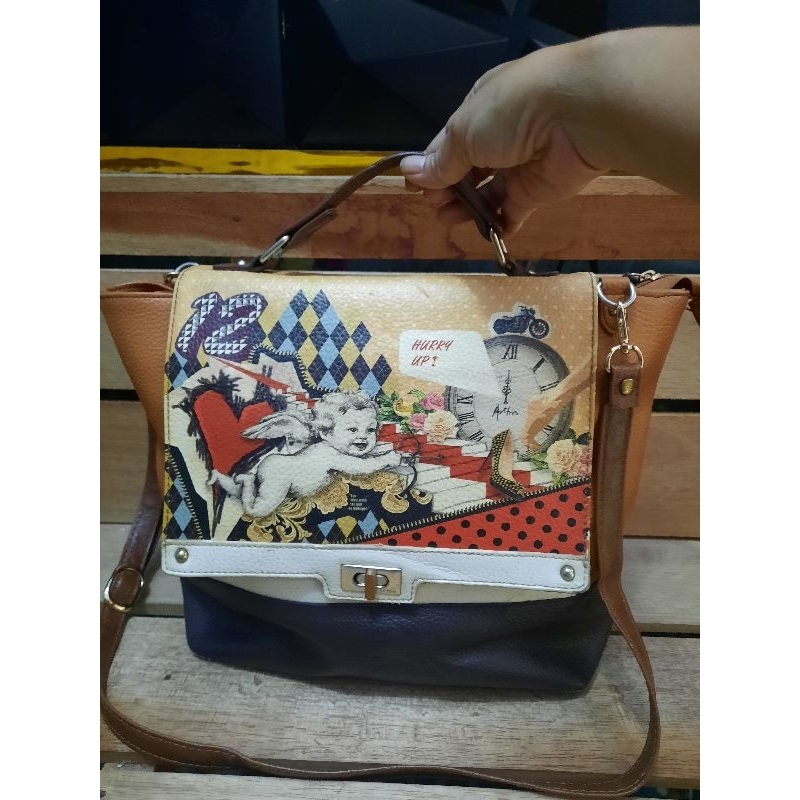 Brera Art Fever Sling Bag, Angel series Authentic