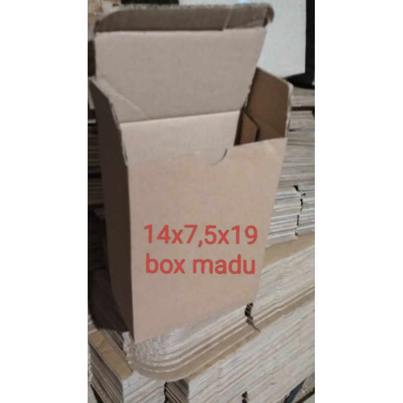 

Kardus box peacking uk 14x7,5x19 cm box madu