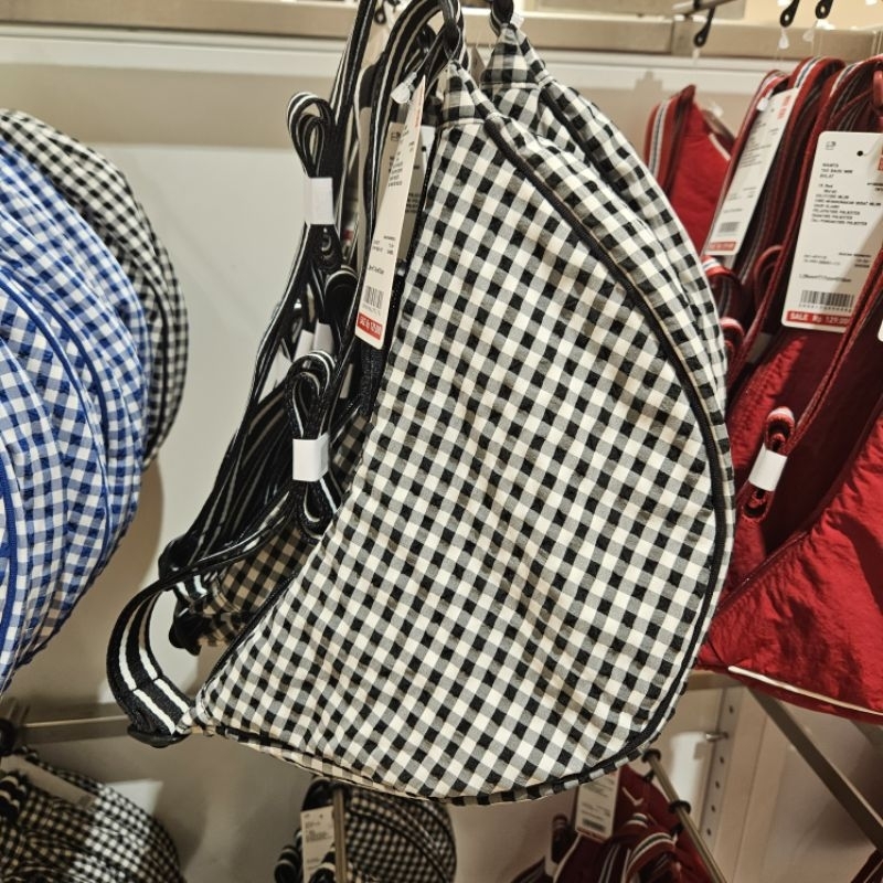 UNIQLO TAS BAHU MINI BULAT [JASTIP UNIQLO]