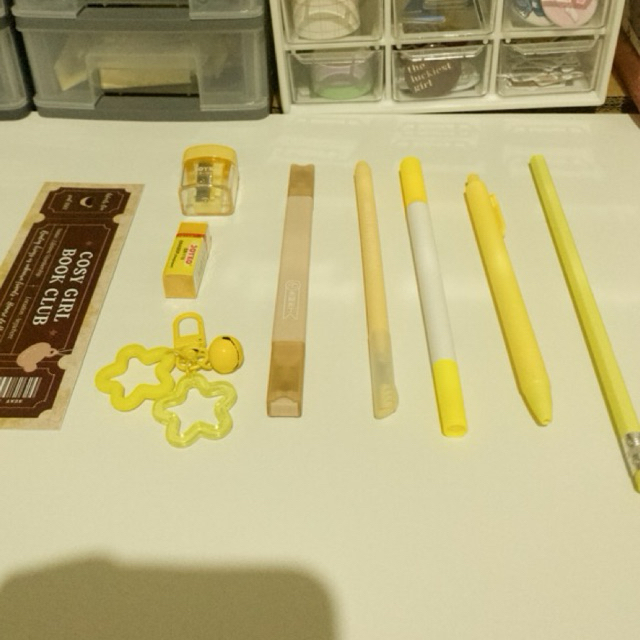 

Alat tulis bundle | Bookish bundle yellow series | Stationery bundle | Alat tulis kantor | Alat tulis sekolah | Kuning