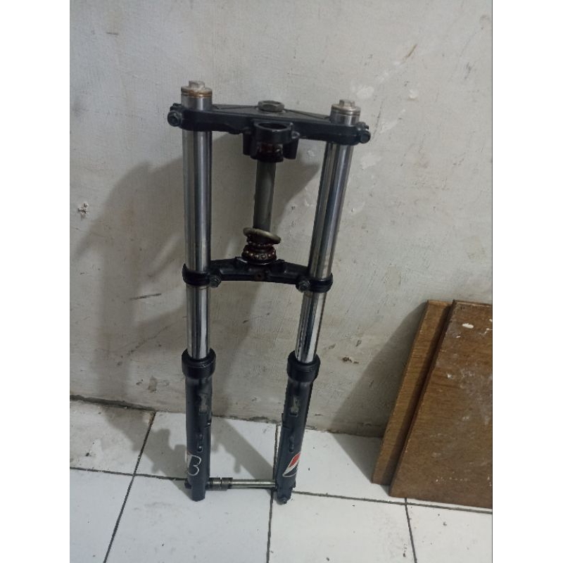 shock CBR 250R Shock Cbr kyj Shock set segitiga original no minus