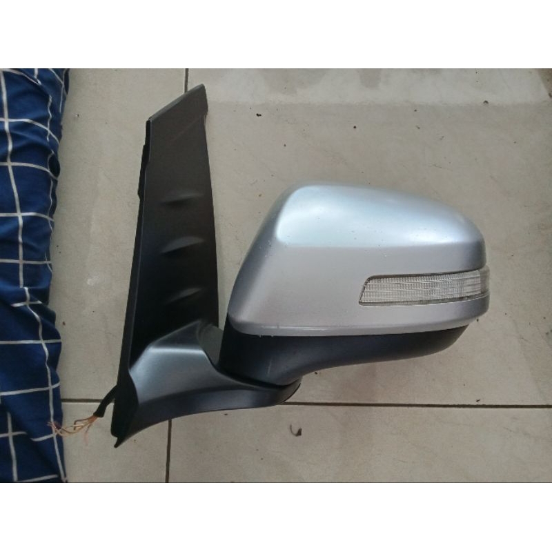Spion Mobilio Type - E 2014 - 2015 kiri