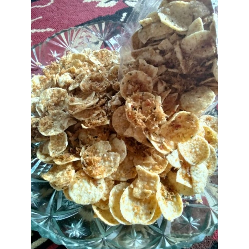 

kerupuk opak kelabu(kelapa bumbu) 1kg