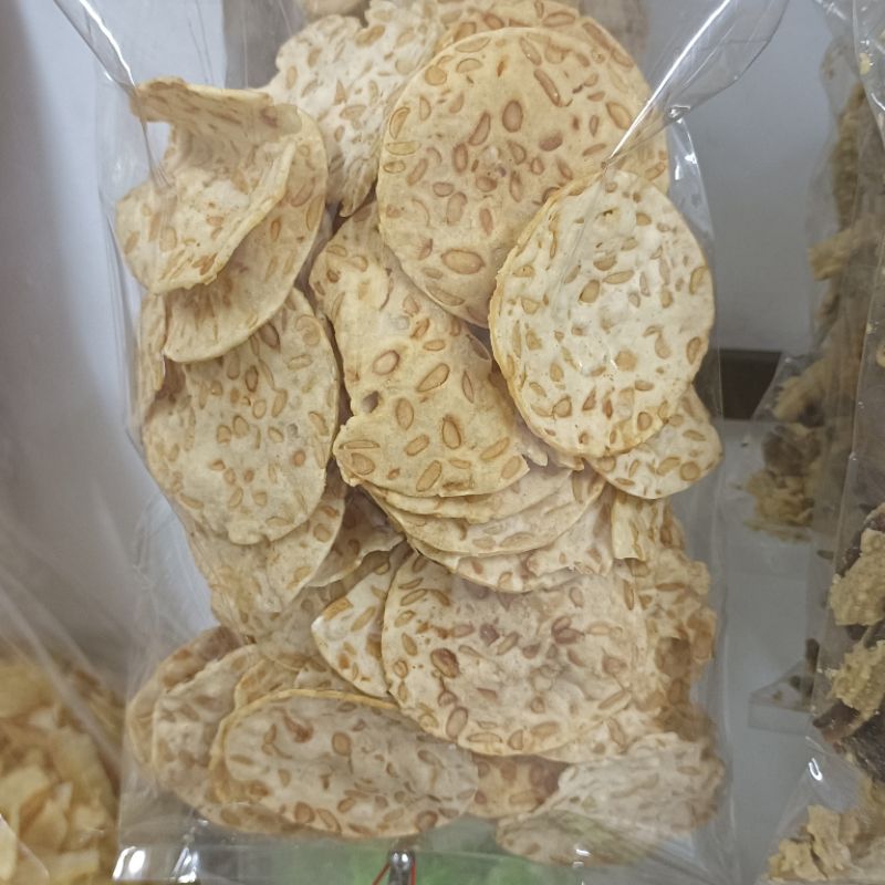 

KERIPIK TEMPE SAGU 250gr