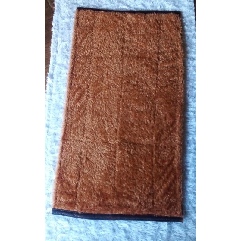 Sejadah Anak Prempuan Laki Laki Sajadah Polos Bulu Tebal 90×45cm