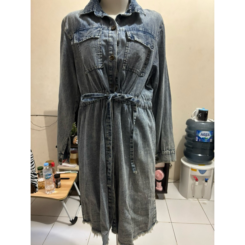 preloved dress jeans