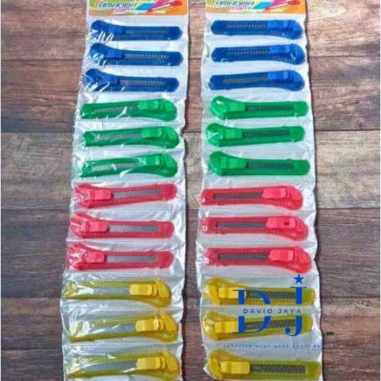 

Pisau Cutter / Pisau Cutter Kecil / Pisau Cutter Transparan