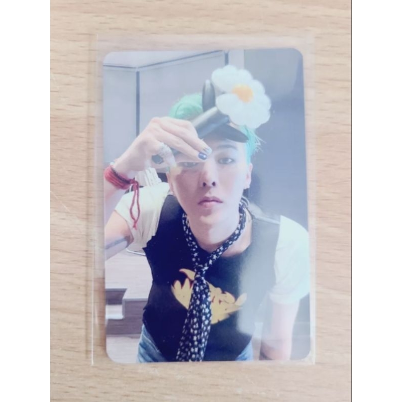 g dragon photocard