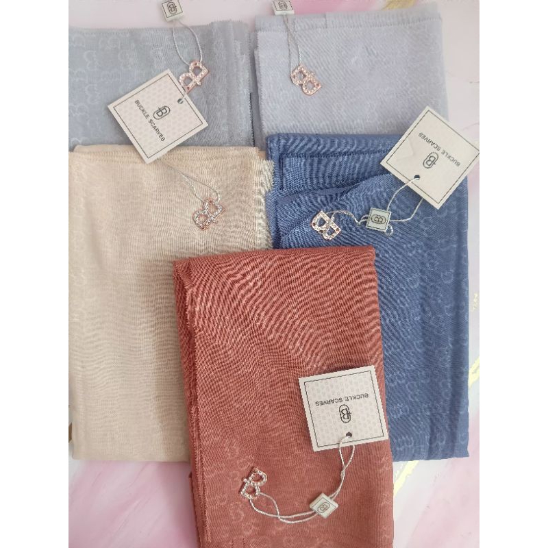 Hijab Umama scarves Segiempat Emboss