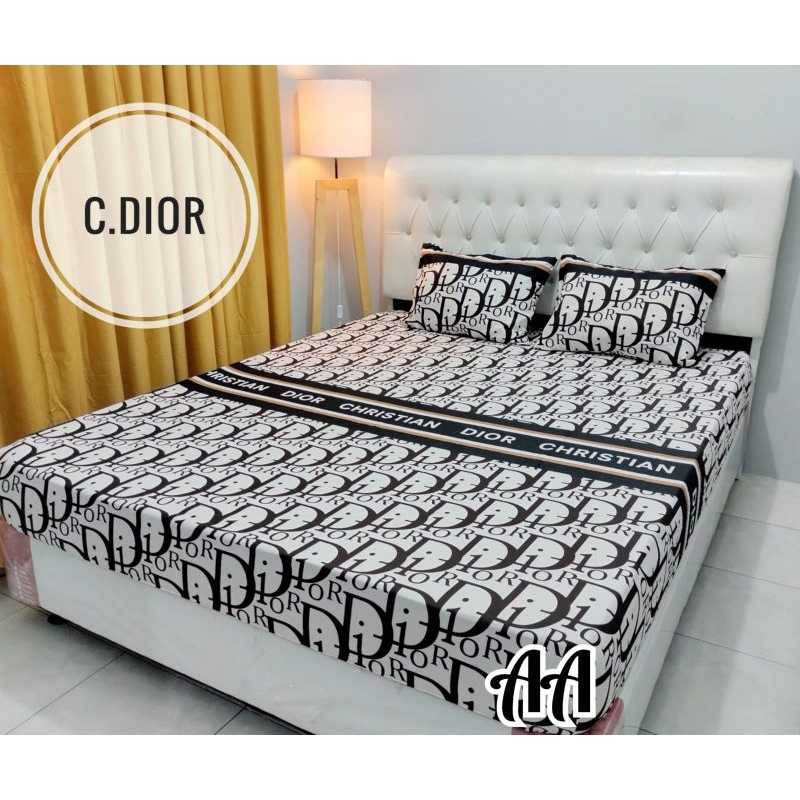 sprei christian dior