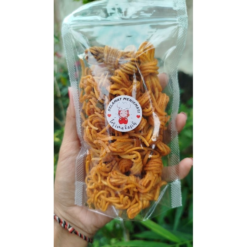 

Mie gulung Pedas Gurih