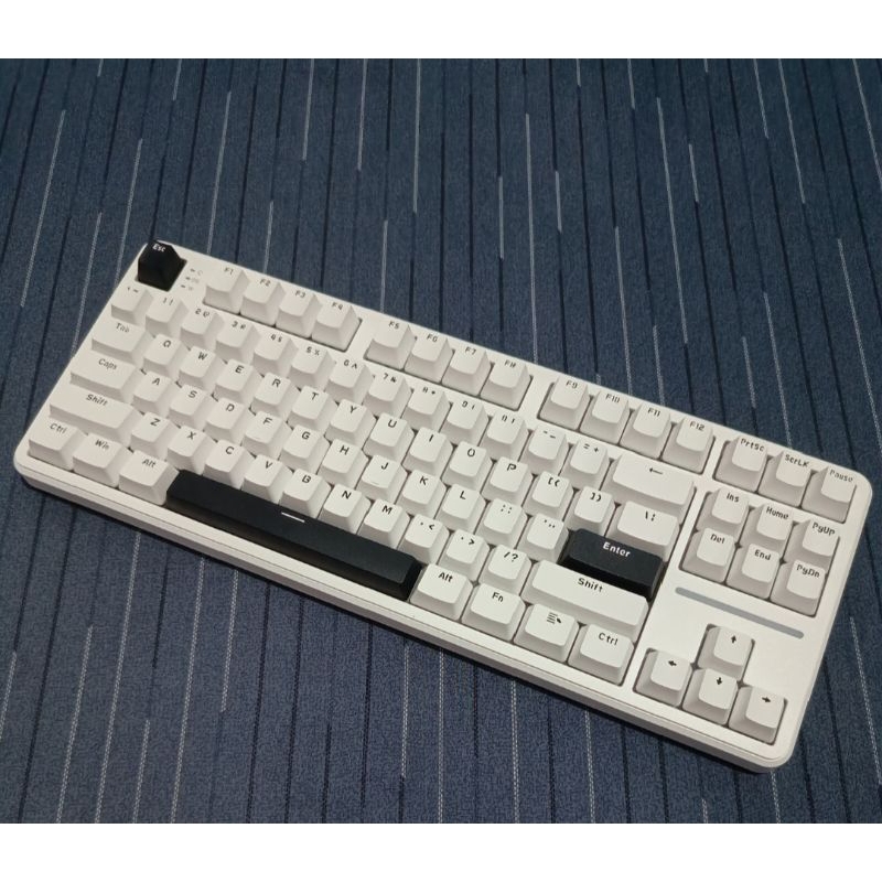 (BRAND NEW) Keycaps Vortex Mono 87