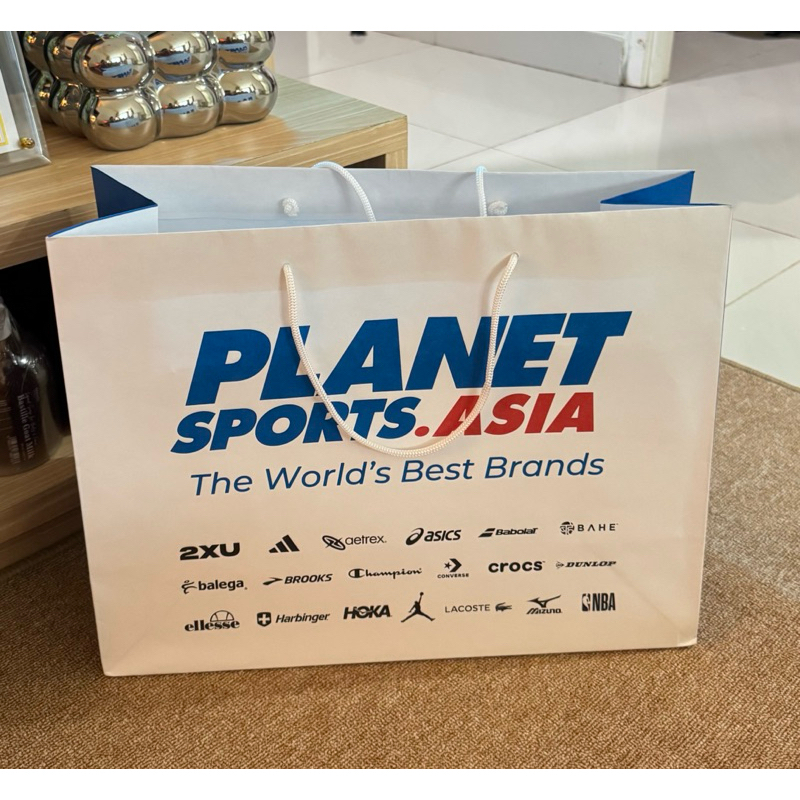 

Planet Sports Paperbag