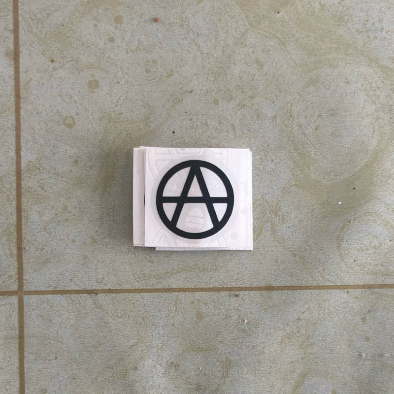 

cutting sticker anarcho pacifism
