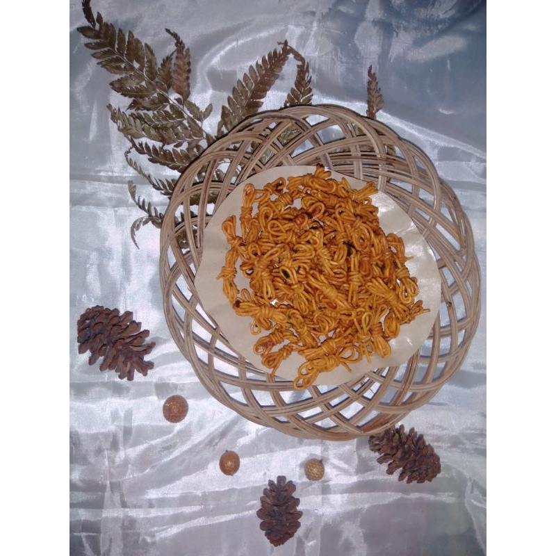 

mie gulung/ mie uwel 500 gram