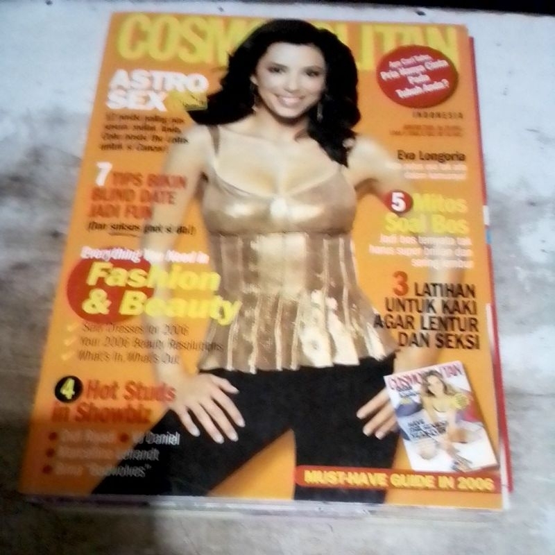 majalah cosmopolitan